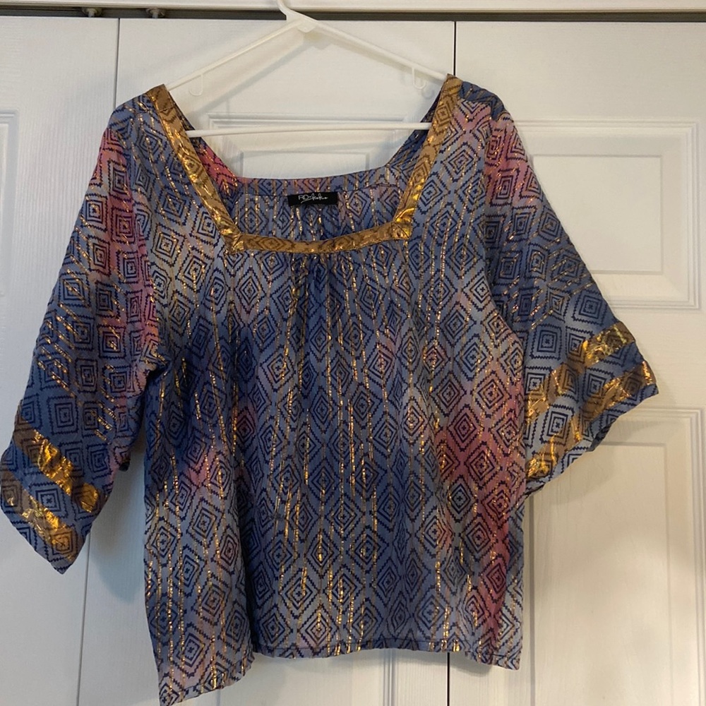 Gold trimmed and lines linen blouse